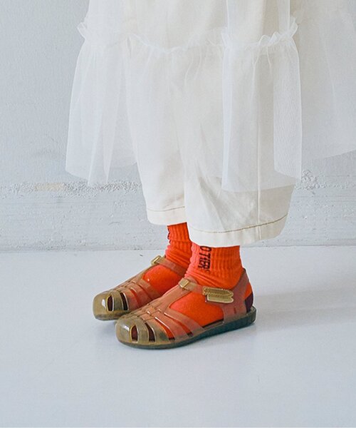 p.premier（ピードットプルミエ）の「カラフルジェリーサンダル（サンダル・キッズ・グリーン/ブラウン/ピンク/ブルー/オレンジ・19/17/18/15 /16/14）」の2枚目の写真