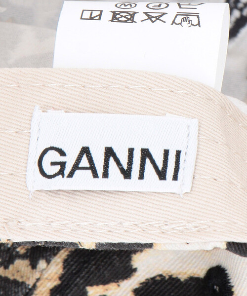 GANNI（ガニー）の「GANNI/ガニー Washed Cotton Canvas Cap Leo / A6898 / レオパード 総柄 ベースボール キャップ（キャップ・レディース・レオパード・ONE SIZE）」の9枚目の写真