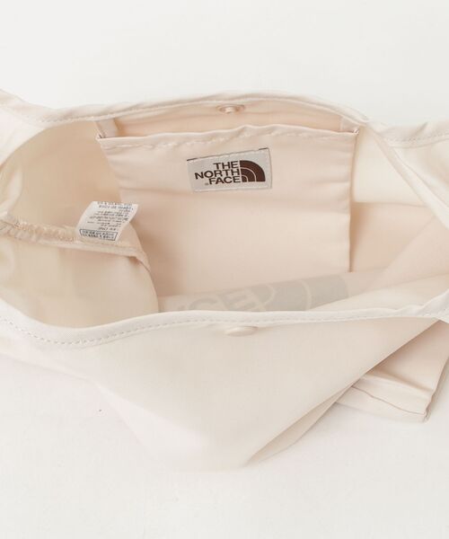THE NORTH FACE(ザノースフェイス)の「THE NORTH FACE ザ・ノースフェイス LINDO SHOPPER BAG MINI ショッパーバッグ ミニトート サブバッグ(エコバッグ/サブバッグ・メンズ・ホワイト/ブラック・FREE)」の5枚目の写真