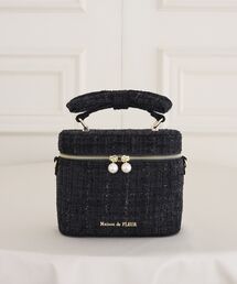メゾンドフルール Maison de FLEUR ショルダーバッグ メゾン ド フルール Maison de FLEUR サテンミニショルダーバッグ