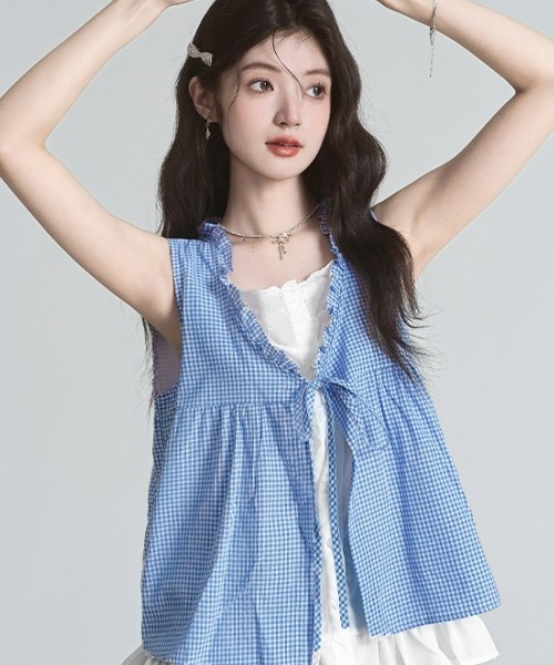 gossip！ロサンゼルス（ゴシップロサンゼルス）の「【Y2Kガーリー】レトロチェック 二枚重ね風 レースフリル ノースリーブベスト風トップス 4色展開（カーディガン/ボレロ・レディース・ブルー/ブラック/イエロー/グリーン・M）」の11枚目の写真