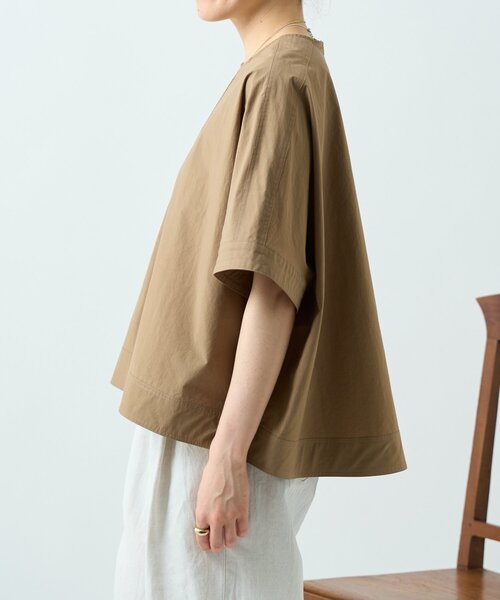 BEARDSLEY(ビアズリー)の「タイプライターボックスTee(Tシャツ/カットソー・レディース・キャメル/ホワイト・FREE)」の5枚目の写真