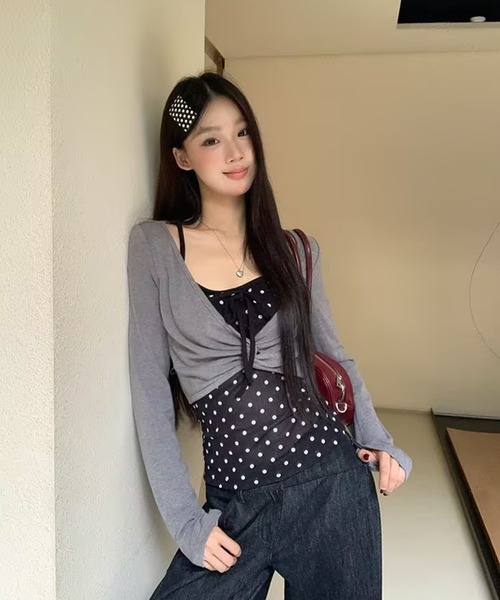 AsheKsha(アシクシャ)の「グレー×黒ドットトップス(Tシャツ/カットソー・レディース・グレー・M)」の12枚目の写真
