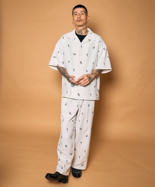 Subciety(サブサエティ)の「All-over embroidered shirt(シャツ/ブラウス・メンズ・ブラック/ホワイト/ブラウン・MEDIUM/SMALL/X-LARGE/LARGE)」の12枚目の写真