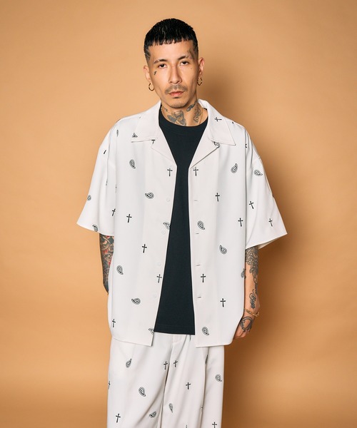 Subciety(サブサエティ)の「All-over embroidered shirt(シャツ/ブラウス・メンズ・ブラック/ホワイト/ブラウン・MEDIUM/SMALL/X-LARGE/LARGE)」の9枚目の写真