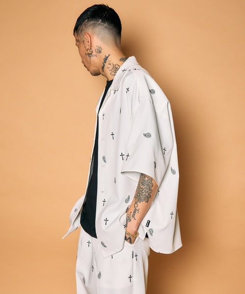 Subciety(サブサエティ)の「All-over embroidered shirt(シャツ/ブラウス・メンズ・ブラック/ホワイト/ブラウン・MEDIUM/SMALL/X-LARGE/LARGE)」の10枚目の写真