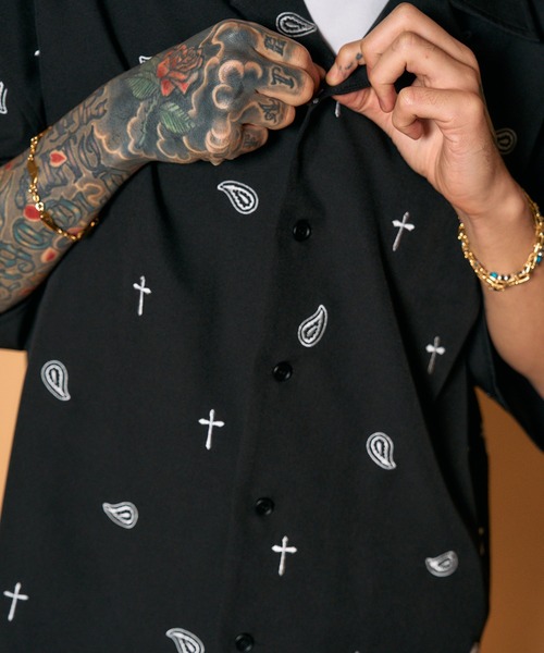 Subciety(サブサエティ)の「All-over embroidered shirt(シャツ/ブラウス・メンズ・ブラック/ホワイト/ブラウン・MEDIUM/SMALL/X-LARGE/LARGE)」の18枚目の写真