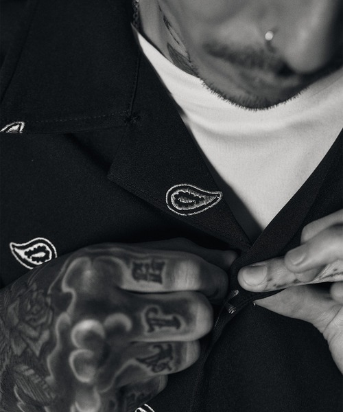 Subciety(サブサエティ)の「All-over embroidered shirt(シャツ/ブラウス・メンズ・ブラック/ホワイト/ブラウン・MEDIUM/SMALL/X-LARGE/LARGE)」の21枚目の写真