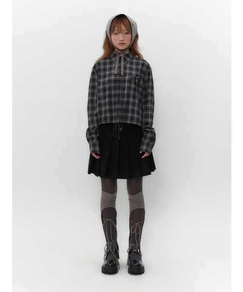 TUOMIO（トゥオミオ）の「STRAPPY CHECK SHIRT [BLACK]（シャツ/ブラウス・レディース・その他・1/2）」の2枚目の写真