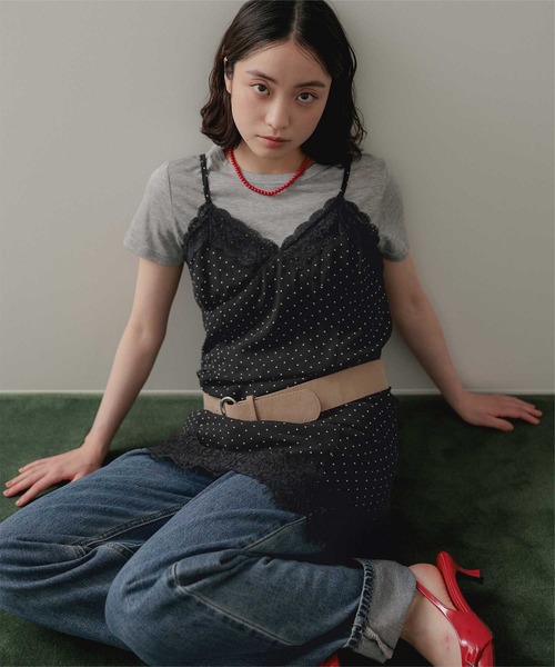 miette(ミエット)の「レース付きキャミソールミニ丈ワンピース(ワンピース・レディース・ブラック/ブラウン/オフホワイト/ネイビー・FREE)」の2枚目の写真