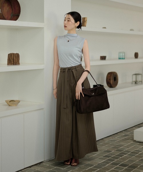 LAULEN(ローレン)の「tuck stripe wide pants /タックストライプワイドパンツ(スラックス・レディース・アイボリー/ブラウン/チャコールグレー・S/M)」の10枚目の写真