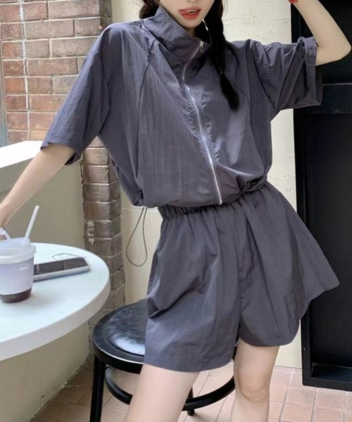 GLAMOROUS JANE(グラマラスジェーン)の「ナイロン半袖ジップトップス×ウエストゴムショートパンツ 2点セット(セットアップ・レディース・グレー/チャコールグレー・M/L)」の10枚目の写真