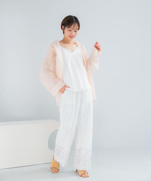URBAN RESEARCH ROSSO WOMEN(アーバンリサーチ ロッソ)の「リネン混レイヤードレースキャミソール(キャミソール・レディース・ホワイト/ブラック・FREE)」の6枚目の写真