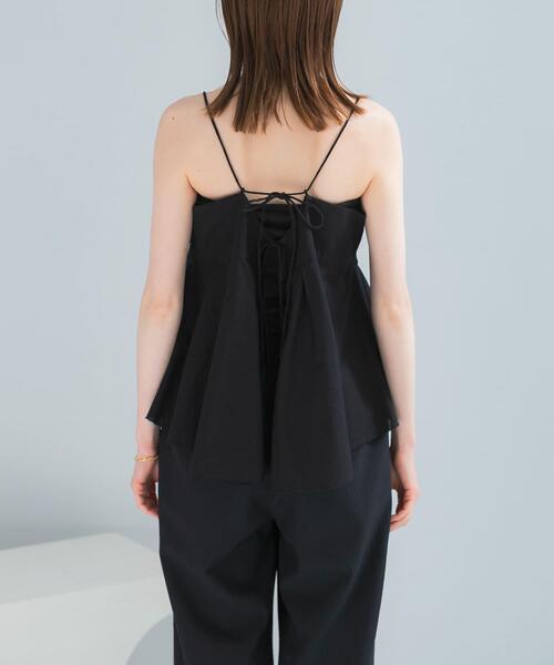 URBAN RESEARCH ROSSO WOMEN(アーバンリサーチ ロッソ)の「リネン混レイヤードレースキャミソール(キャミソール・レディース・ホワイト/ブラック・FREE)」の17枚目の写真