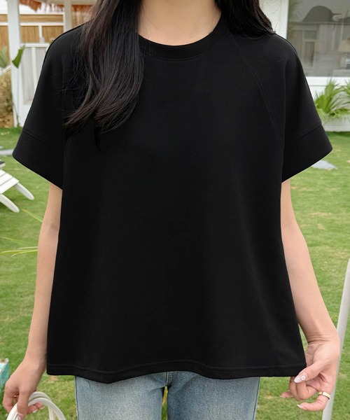 LOWO(ロワ)の「クルーネックラグランスリーブ無地トップス(Tシャツ/カットソー・レディース・ベージュ/カーキ/ブラック・FREE)」の7枚目の写真
