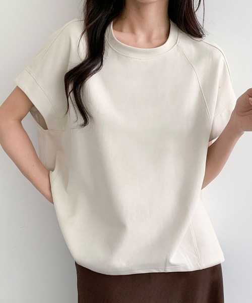LOWO(ロワ)の「クルーネックラグランスリーブ無地トップス(Tシャツ/カットソー・レディース・ベージュ/カーキ/ブラック・FREE)」の10枚目の写真