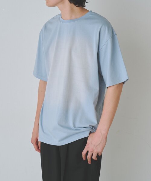 COLONY 2139(コロニートゥーワンスリーナイン)の「フロントスプレーTシャツ(Tシャツ/カットソー・メンズ・ネイビー/レッド/サックスブルー/ブラック・LARGE/MEDIUM)」の4枚目の写真