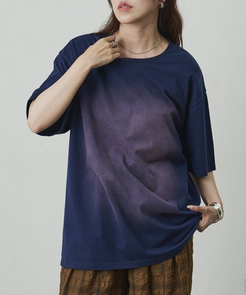 COLONY 2139(コロニートゥーワンスリーナイン)の「フロントスプレーTシャツ(Tシャツ/カットソー・メンズ・ネイビー/レッド/サックスブルー/ブラック・LARGE/MEDIUM)」の22枚目の写真