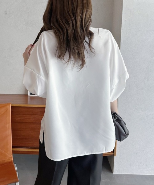 Eclat one(エクラワン)の「【Eclat one】バンドカラー ボリュームスリーブ シンプル 半袖 シャツ(シャツ/ブラウス・レディース・オフホワイト/イエロー/ピンク・M)」の4枚目の写真