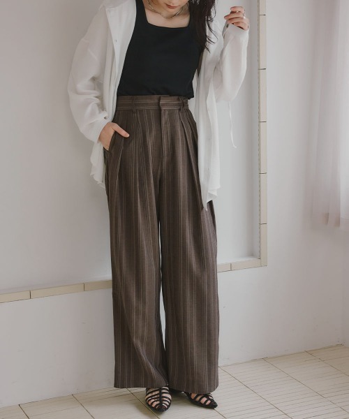 slattgir(スラットジール)の「高身長 リネンストライプタックワイドパンツ(トールサイズ)Essenave(その他パンツ・レディース・ブラウン/キナリ・TL/TLL/T3L/TM)」の14枚目の写真
