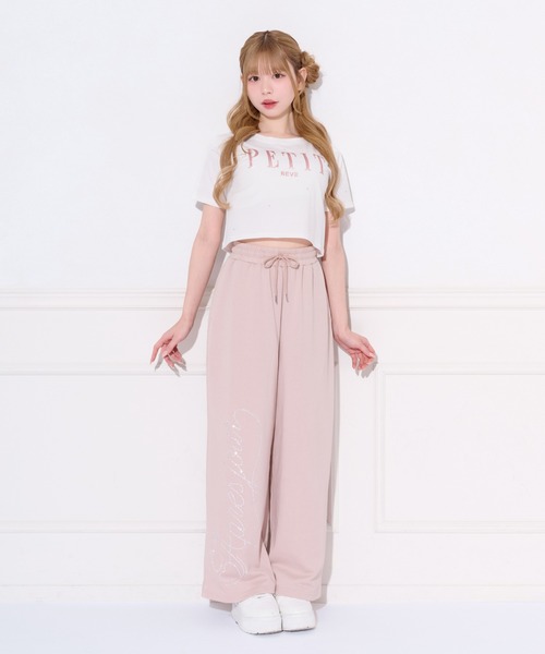 apres jour（アプレジュール）の「スパンコールロゴストーンTシャツ（Tシャツ/カットソー・レディース・ブラック/ホワイト系その他/オフホワイト・X-LARGE/フリー）」の17枚目の写真