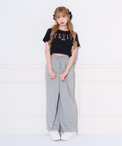 apres jour（アプレジュール）の「スパンコールロゴストーンTシャツ（Tシャツ/カットソー・レディース・ブラック/ホワイト系その他/オフホワイト・X-LARGE/フリー）」の11枚目の写真