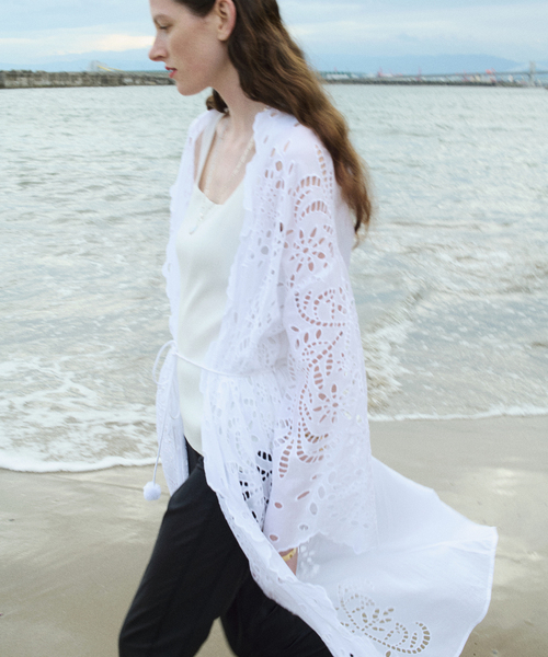 house of lotus シフリー刺繍ロングガウン　ホワイト シフリー刺繍ガウン（シャツ/ブラウス）｜VERMEIL par iena