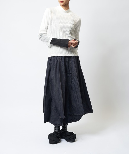 gomme(ゴム)の「ツブツブレイヤーT(Tシャツ/カットソー・レディース・ブラック/ホワイト/チャコールグレー・MEDIUM)」の4枚目の写真