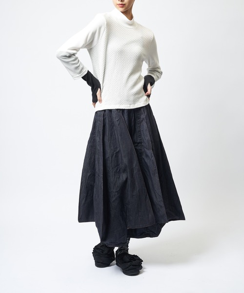 gomme(ゴム)の「ツブツブレイヤーT(Tシャツ/カットソー・レディース・ブラック/ホワイト/チャコールグレー・MEDIUM)」の6枚目の写真