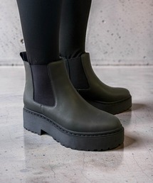 厚底 サイドゴアショートブーツ