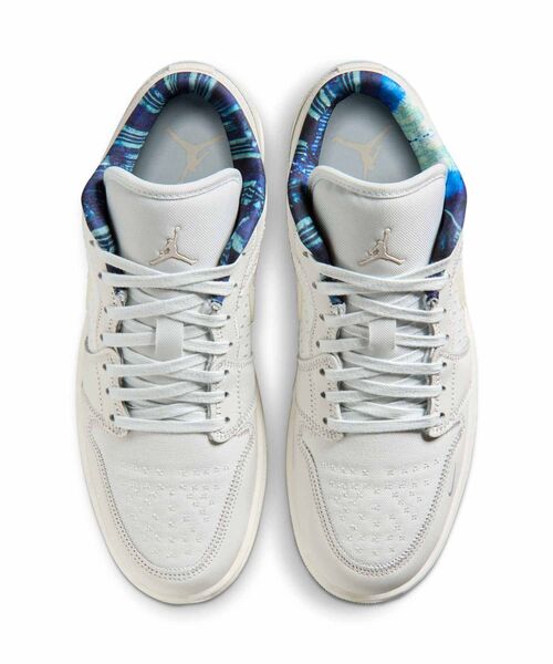 JORDAN BRAND（ジョーダンブランド）の「エア ジョーダン 1 LOW SE メンズシューズ / Air Jordan 1 Low SE Men's Shoes IR7337-121 Summit White（スニーカー・メンズ・アイボリー・30/29/28.5/28/27.5/27/26.5/26/25.5/25/24）」の7枚目の写真