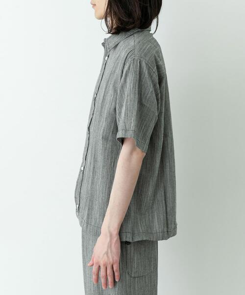 URBAN RESEARCH Sonny Label（アーバンリサーチサニーレーベル）の「ミニ千鳥格子コンパクトシャツ（シャツ/ブラウス・メンズ・レッド/ブラック/ネイビー・MEDIUM/LARGE）」の13枚目の写真