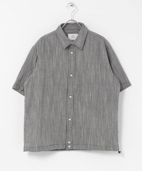 URBAN RESEARCH Sonny Label（アーバンリサーチサニーレーベル）の「ミニ千鳥格子コンパクトシャツ（シャツ/ブラウス・メンズ・レッド/ブラック/ネイビー・MEDIUM/LARGE）」の17枚目の写真