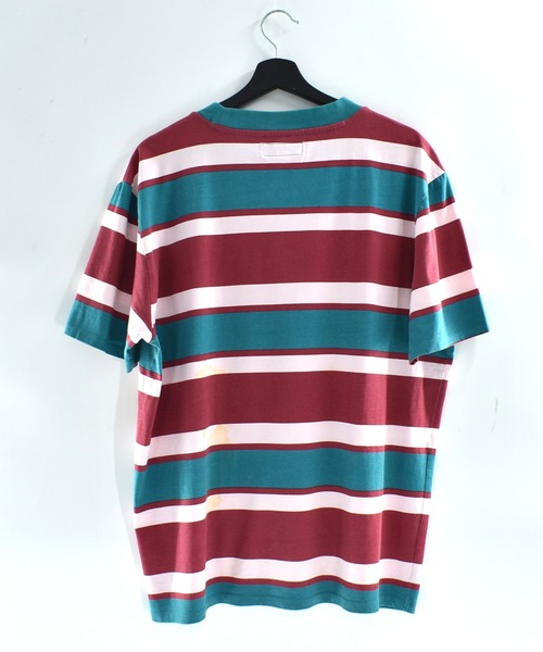 LABORATORY R(ラボラトリーアール)の「【USED】GUESS ロゴ マルチボーダー Tシャツ(Tシャツ/カットソー・メンズ・マルチ・MEDIUM)」の6枚目の写真