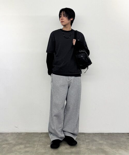 MISEKISEOUL MEN(ミセキソウルメンズ)の「Curved sweat pants GREY(スウェットパンツ・メンズ・その他・1/2/3)」の5枚目の写真
