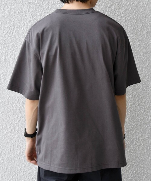 SHIPS any(シップス エニィ)の「SHIPS any:〈接触冷感/吸水速乾/UVカット/遮熱〉Raylock ダブルフェイス ポケット Tシャツ(Tシャツ/カットソー・メンズ・ネイビー/ライトグレー/チャコールグレー・X-LARGE/MEDIUM/LARGE)」の13枚目の写真