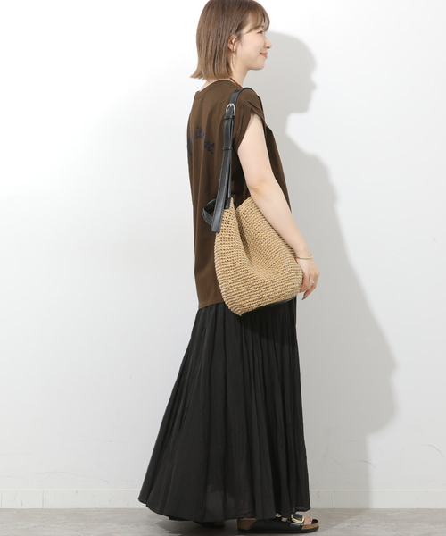JOURNAL STANDARD relume(ジャーナルスタンダード レリューム)の「《追加》刺繍ロゴフレンチTEE(Tシャツ/カットソー・レディース・ネイビー/ブラウン/ホワイト・FREE)」の13枚目の写真