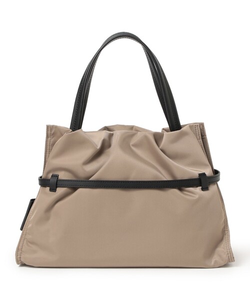Demi-Luxe BEAMS(デミルクス ビームス)の「VIOLAd’ORO / BIANCA クロア ナイロン トートバッグ M(トートバッグ・レディース・ブラック系その他4/ブラック/チャコールグレー/カーキ/ブラウン系その他4・ONE SIZE)」の20枚目の写真