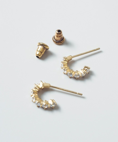 GOLDY(ゴールディ)の「【金属アレルギー軽減】キュービックジルコニア ライン ステンレス ピアス(ピアス(両耳用)・レディース・ゴールド/シルバー・FREE)」の10枚目の写真