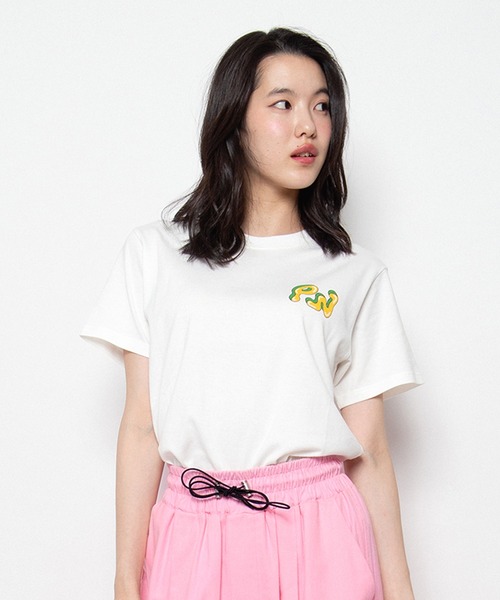 PUNYUS(プニュズ)の「【NEW SIZE】PNロゴTシャツ(Tシャツ/カットソー・レディース・ピンク/グレー/ホワイト・1/2/3/4/5)」の4枚目の写真