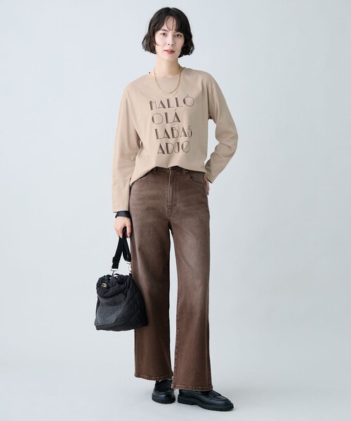 ANY(エニィ)の「ロングスリーブロゴTシャツ(Tシャツ/カットソー・レディース・ホワイト系/ベージュ系/ダークブラウン系/ダークグリーン系・F)」の6枚目の写真