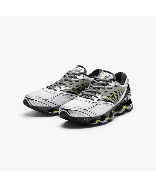 MIZUNO(ミズノ )の「MIZUNO WAVE PROPHECY LS -KICKS LAB. EXCLUSIVE- / ミズノ ウエーブ プロフェシー LS / D1GA333711(スニーカー・メンズ・グレー・27.5cm/28cm/28.5cm/29cm/25cm/25.5cm/26cm/26.5cm/27cm)」の2枚目の写真