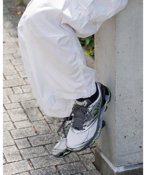 MIZUNO(ミズノ )の「MIZUNO WAVE PROPHECY LS -KICKS LAB. EXCLUSIVE- / ミズノ ウエーブ プロフェシー LS / D1GA333711(スニーカー・メンズ・グレー・27.5cm/28cm/28.5cm/29cm/25cm/25.5cm/26cm/26.5cm/27cm)」の7枚目の写真
