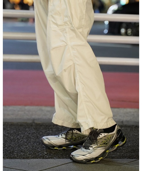 MIZUNO(ミズノ )の「MIZUNO WAVE PROPHECY LS -KICKS LAB. EXCLUSIVE- / ミズノ ウエーブ プロフェシー LS / D1GA333711(スニーカー・メンズ・グレー・27.5cm/28cm/28.5cm/29cm/25cm/25.5cm/26cm/26.5cm/27cm)」の14枚目の写真
