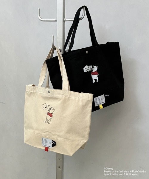 MARECHAL TERRE(マルシャルテル)の「くまのプーさん / ショルダートートバック / MARECHAL TERRE(ショルダーバッグ・レディース・ブラック/アイボリー・FREE)」の15枚目の写真