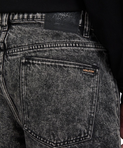 VOLCOM（ボルコム）の「VOLCOM メンズ CHILLOW DENIM デニムパンツ 【2026年秋冬モデル】/ボルコムルーズフィットデニム（デニムパンツ・メンズ・ブラック/ブラック系その他/ブルー系その他・30inch/32inch/34inch）」の22枚目の写真