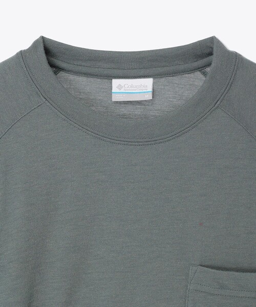 Columbia(コロンビア)の「Columbia/ ウィメンズトランキルピークロングスリーブポケットTシャツ /コロンビア(Tシャツ/カットソー・レディース・ブラック/ブラウン/グリーン・S/M/L/XL)」の8枚目の写真