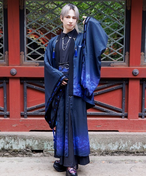 REZEN(リゼン)の「彼岸花×月プリント羽織(その他アウター・メンズ・ライトグレー/ローズ/レッドパープル/ブルーパープル・MEDIUM/LARGE)」の6枚目の写真