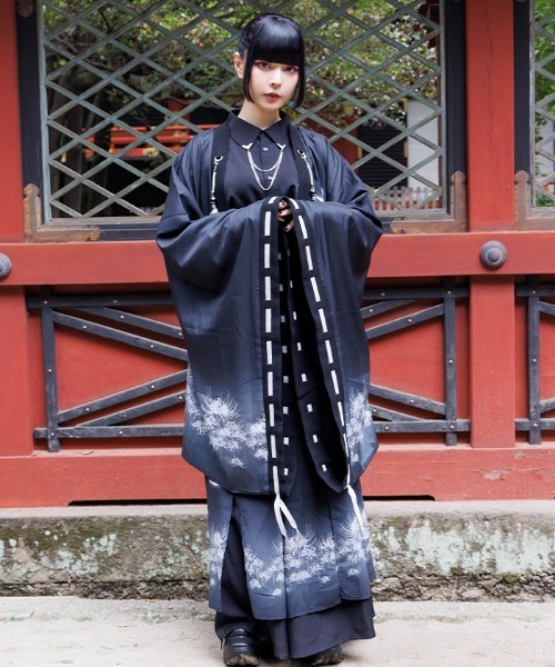 REZEN(リゼン)の「彼岸花×月プリント羽織(その他アウター・メンズ・ライトグレー/ローズ/レッドパープル/ブルーパープル・MEDIUM/LARGE)」の10枚目の写真