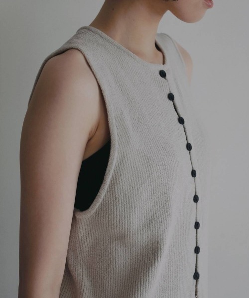 anuke（アンヌーク）の「anuke Americansleeve Mole Knit（ニット/セーター・レディース・オフホワイト/ブラック・FREE）」の8枚目の写真